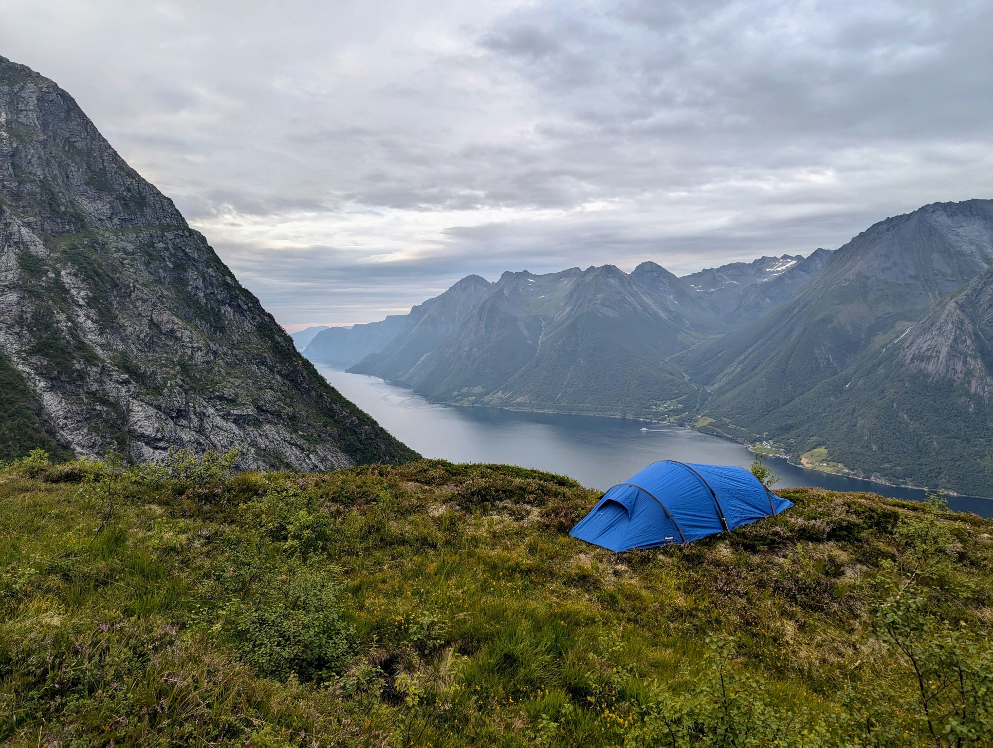 What tents and sleeping bags to take camping in Scandinavia – a guide.