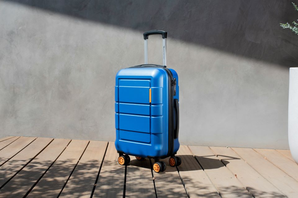 How to pack a heavier suitcase without extra fees?  Meet “bag pooling”.